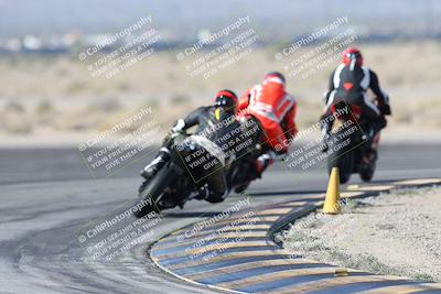 media/Dec-01-2025-Moto Forza (Mon) [[2daa91e15f]]/1-Advanced Group/Session 2 Turn 11 Backside/